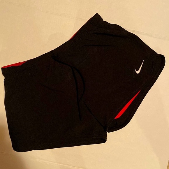 Nike Dri fit brief lined shorts Size M - Picture 1 of 3